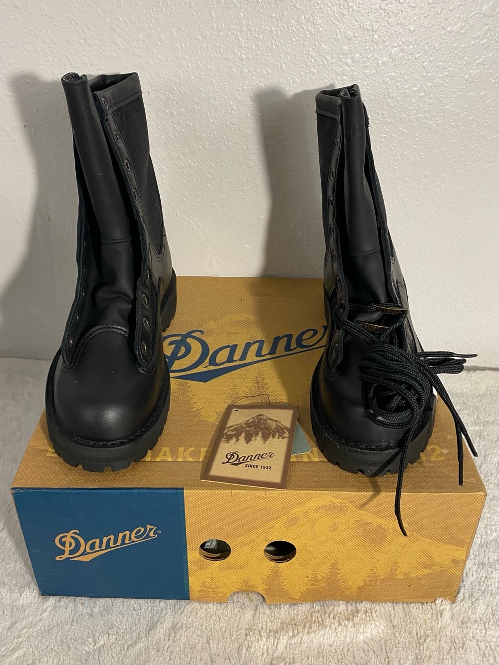 New Danner Acadia 8” Black Leather & Nylon Boots Men’s Size 8 D